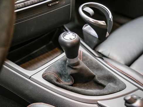 Used 2011 BMW 1 Series M RWD image 42