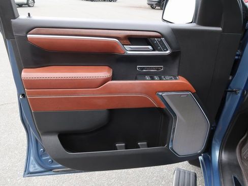 Certified 2024 GMC Sierra 1500 Denali Ultimate image 17