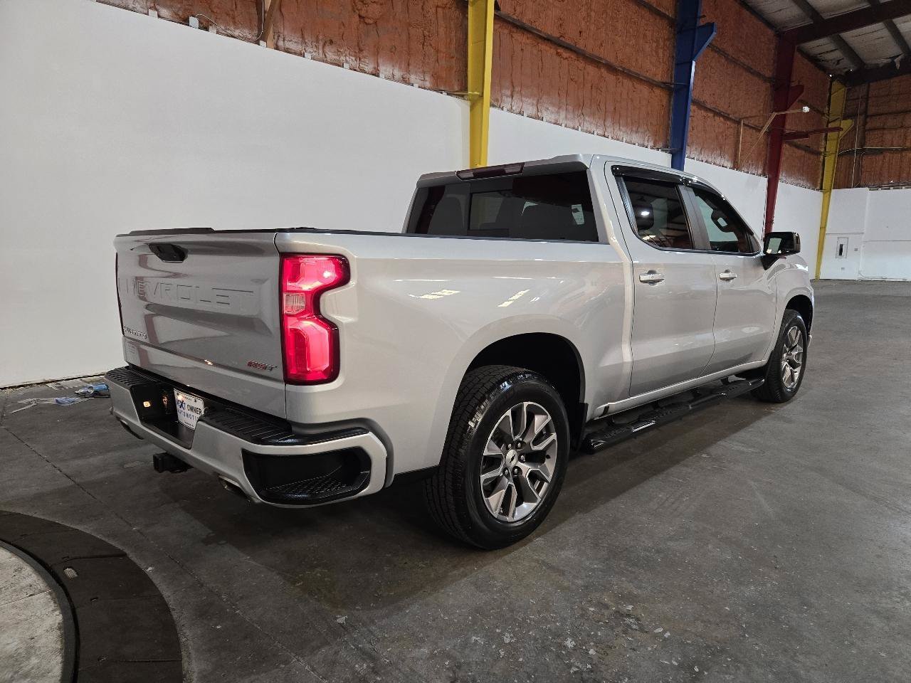 Used 2019 Chevrolet Silverado 1500 RST AWD/4WD image 17