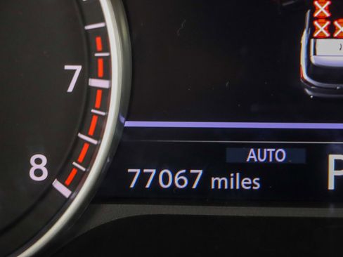 Used 2022 Nissan Pathfinder SL w/ SL Premium Package image 16