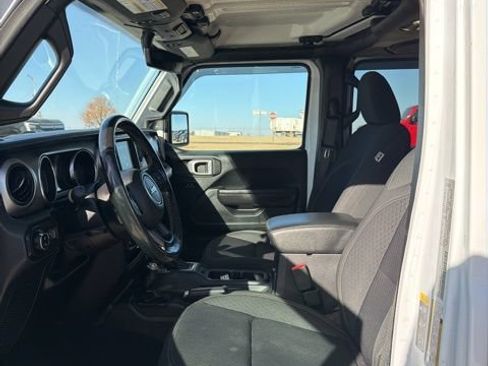 Used 2021 Jeep Gladiator Sport w/ Quick Order Package 24Q 80Th AWD/4WD image 9