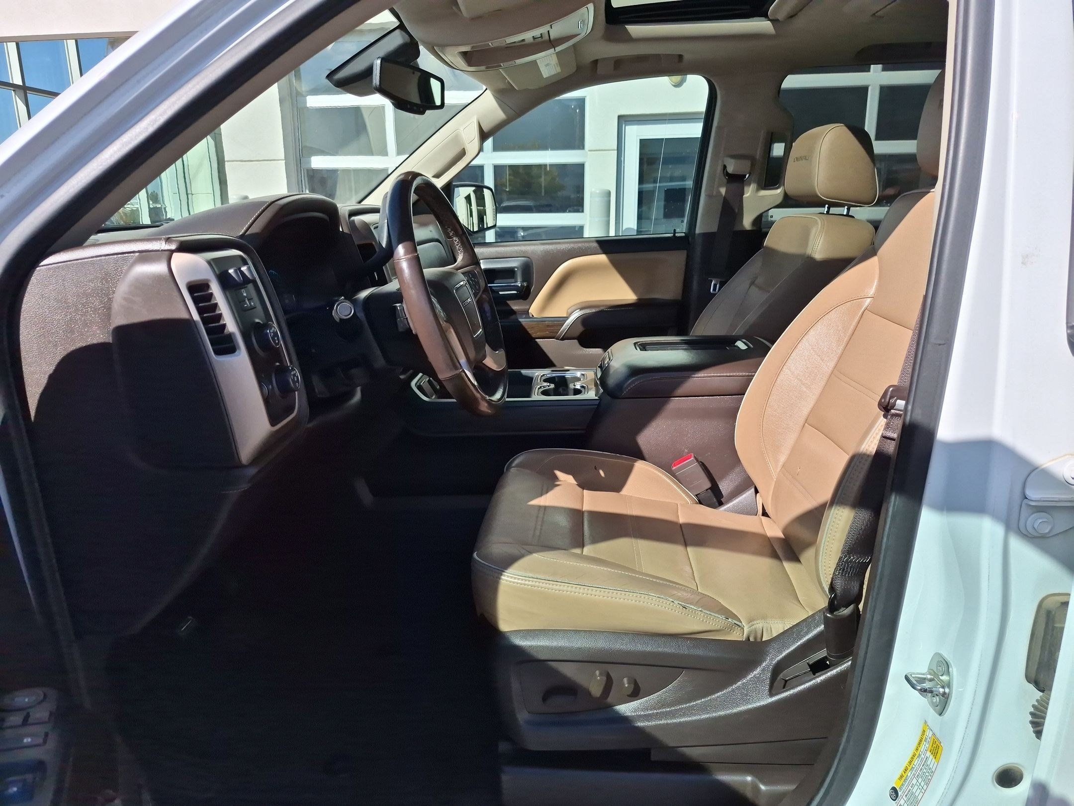 Used 2017 GMC Sierra 1500 Denali w/ Denali Ultimate Package AWD/4WD image 17