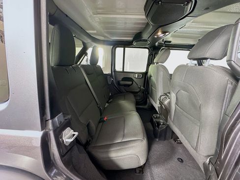 Used 2020 Jeep Wrangler Unlimited Sport image 26
