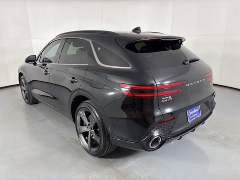 Used 2025 Genesis GV70 3.5T Sport w/ Sport Advanced Package image 8