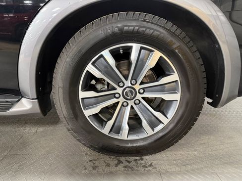 Used 2018 Nissan Armada SL w/ Premium Package image 7