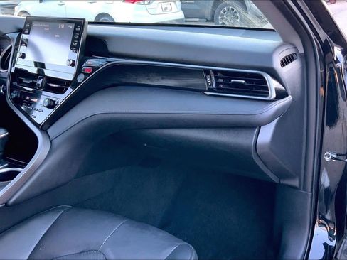 Used 2024 Toyota Camry XLE image 35