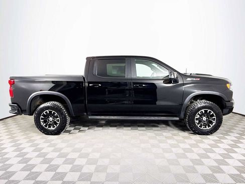 Used 2022 Chevrolet Silverado 1500 ZR2 image 4