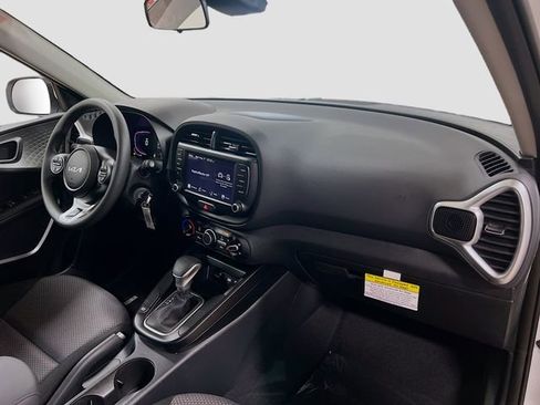 New 2025 Kia Soul LX image 26