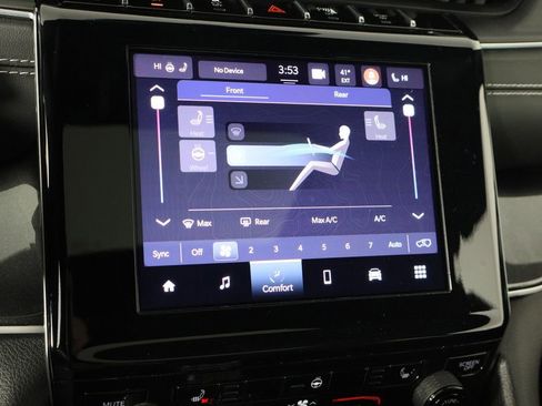 Used 2023 Jeep Grand Cherokee L Laredo image 30