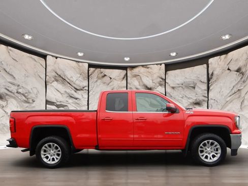 Used 2016 GMC Sierra 1500 SLE w/ SLE Value Package image 5