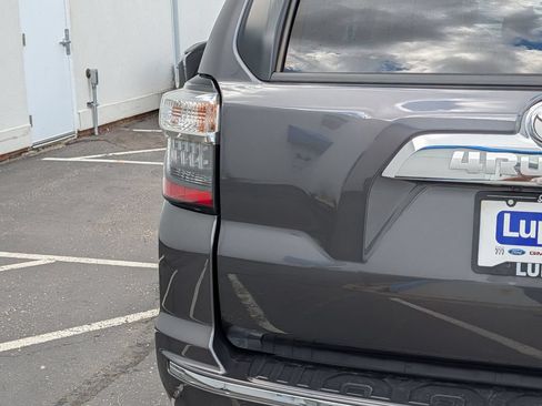Used 2020 Toyota 4Runner Limited AWD/4WD image 5