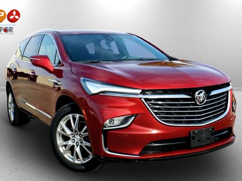 Used 2022 Buick Enclave Premium image 4