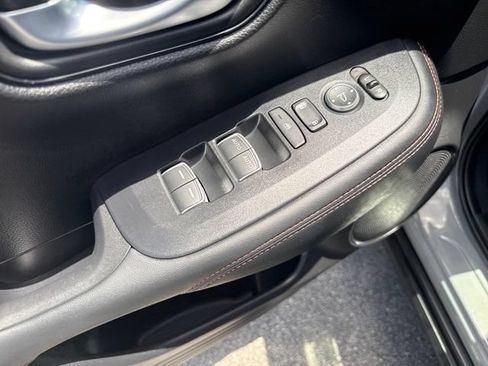 Used 2024 Honda HR-V Sport image 10