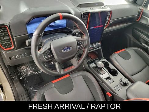 Used 2025 Ford Ranger Raptor AWD/4WD image 12