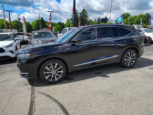 Used 2025 Acura MDX SH-AWD w/ Technology Package image 8