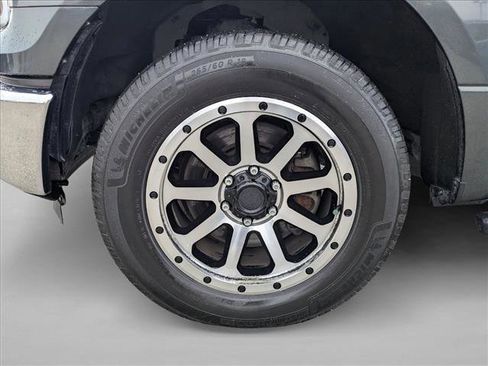 Used 2015 Ford F150 XLT w/ Equipment Group 302A Luxury image 23