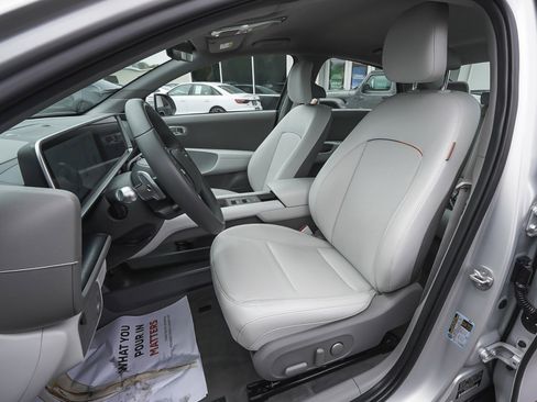 Used 2024 Hyundai Ioniq 6 SEL AWD/4WD image 34