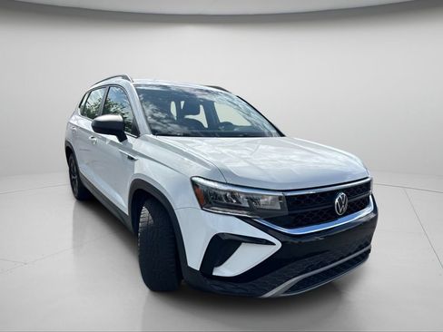 Used 2022 Volkswagen Taos S AWD/4WD image 2