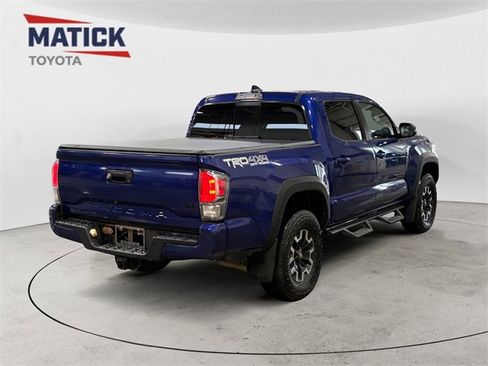 Used 2022 Toyota Tacoma TRD Off-Road w/ TRD Premium Off Road Package image 7
