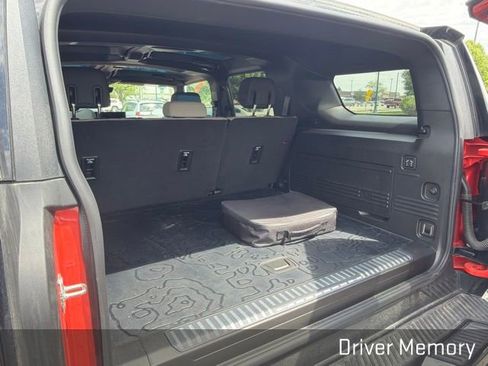 Used 2026 GMC Hummer EV SUV AWD/4WD image 11