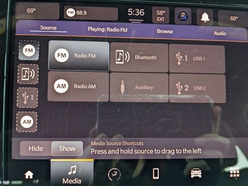 New 2025 Jeep Grand Cherokee Laredo image 24