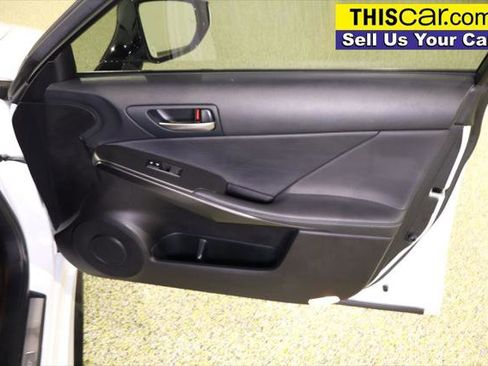 Used 2022 Lexus IS 350 F Sport image 31