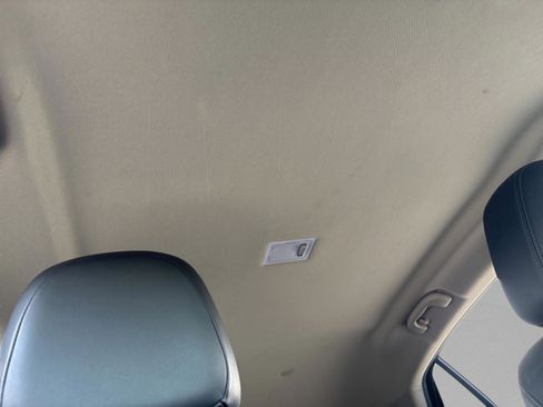 Used 2021 Buick Encore Preferred image 37