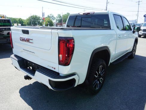 Used 2021 GMC Sierra 1500 AT4 w/ AT4 Value Package AWD/4WD image 7