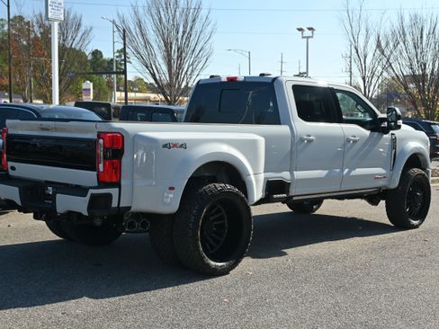 Used 2026 Ford F450 Platinum image 16