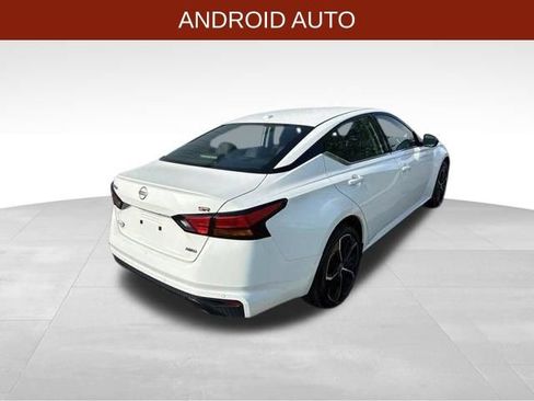 Used 2025 Nissan Altima 2.5 SR AWD/4WD image 7