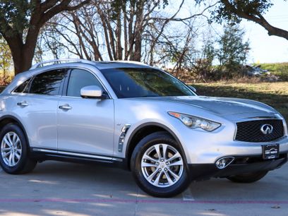 Used 2017 INFINITI QX70 3.7 w/ Premium Package