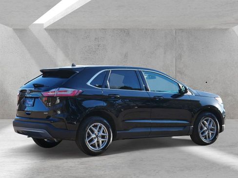 Certified 2024 Ford Edge SEL AWD/4WD image 3