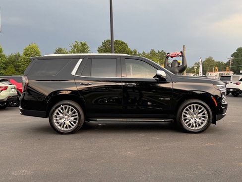 New 2025 Chevrolet Tahoe Premier image 2