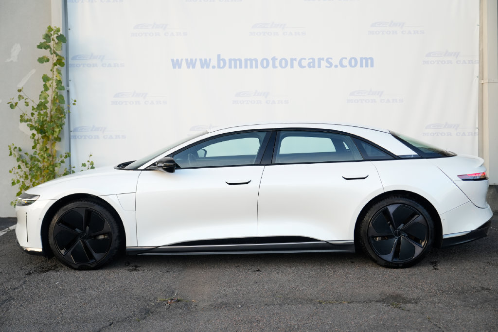 Used 2024 Lucid Air Pure RWD image 8
