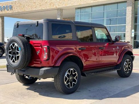 New 2026 Ford Bronco Outer Banks image 20