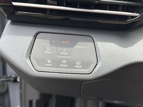 New 2026 Volkswagen ID.4 Pro S Plus AWD/4WD image 29
