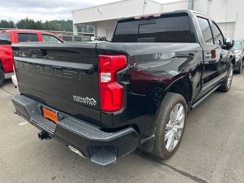 Used 2022 Chevrolet Silverado 1500 High Country image 4
