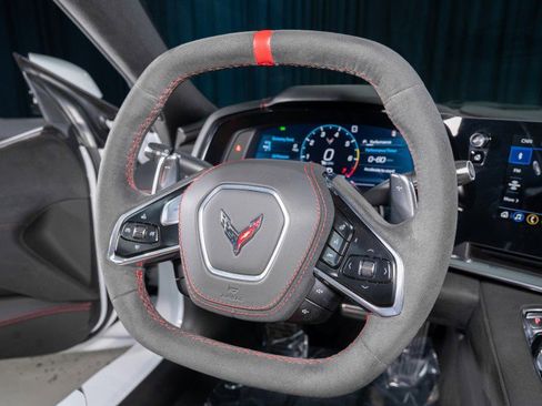 Used 2020 Chevrolet Corvette Stingray Premium Conv w/ 3LT Preferred Equipment Group image 22