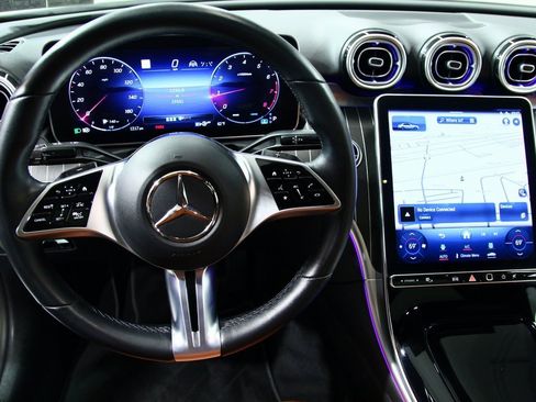 Used 2023 Mercedes-Benz C 300 Sedan image 6