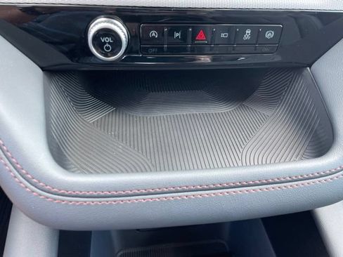 New 2026 Ford Explorer Active w/ Active Comfort Package AWD/4WD image 37