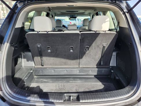 Used 2020 Kia Telluride S w/ S 8 Passenger Seating Package AWD/4WD image 29