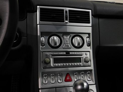 Used 2005 Chrysler Crossfire Limited RWD image 70