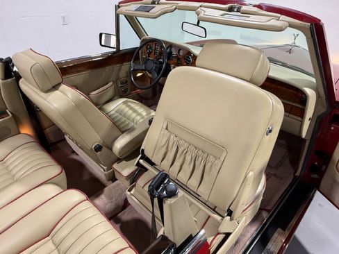 Used 1988 Rolls-Royce Corniche II image 47