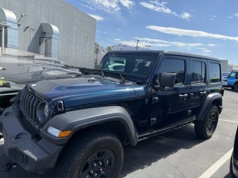 Used 2025 Jeep Wrangler Unlimited Sport AWD/4WD image 1