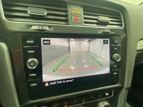 Used 2019 Volkswagen Golf Alltrack SEL image 24