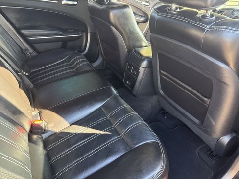 Used 2021 Chrysler 300 S image 23