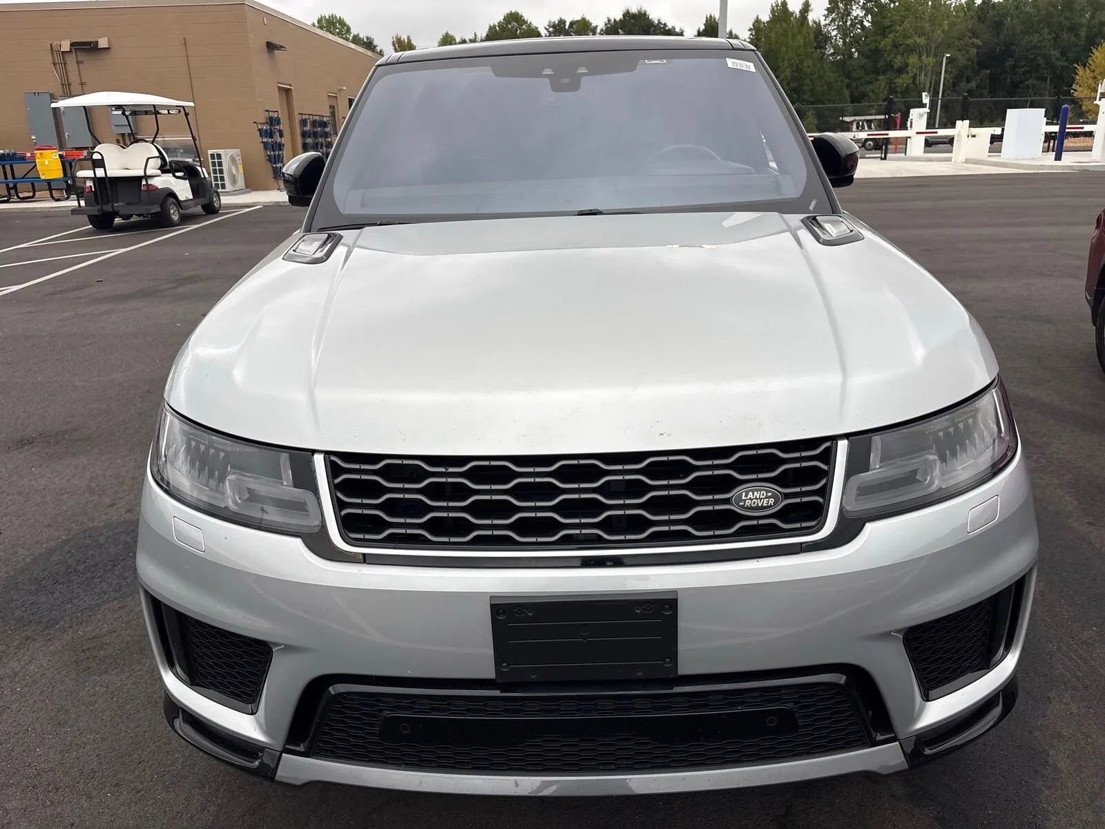 Used 2019 Land Rover Range Rover Sport HSE AWD/4WD image 2