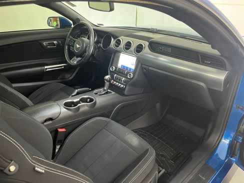 Used 2020 Ford Mustang Coupe w/ Equipment Group 101A RWD image 22