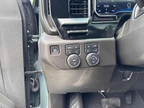 Used 2025 Chevrolet Silverado 2500 LTZ w/ Trail Boss Package AWD/4WD image 14