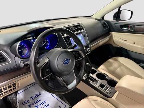 Used 2019 Subaru Outback 2.5i Limited image 7